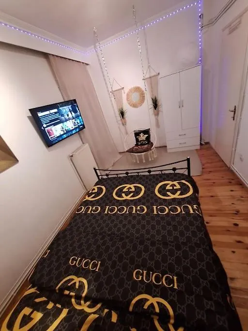Lägenhet Queen Suites 60M2 Thessaloníki